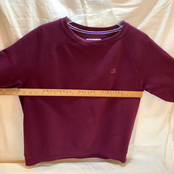 Champion Crewneck Maroon tag says XXL but fits like a L - Picture 7 of 8